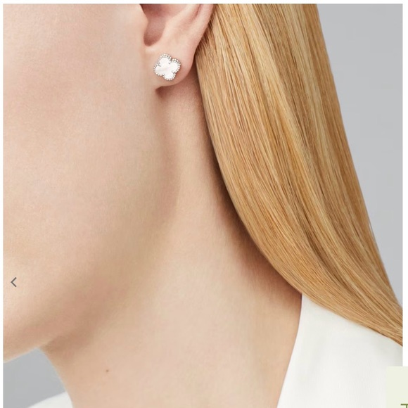 SOLD Van Cleef & Arpels Sweet Alhambra Mother of Pearl White Gold Earrings - Picture 7 of 7